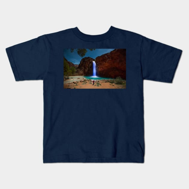 Havasu Falls light painting at night Kids T-Shirt by va103